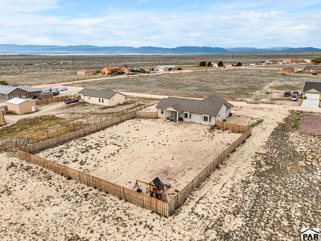 1216 N Ladonia Dr, Pueblo West, CO 81007