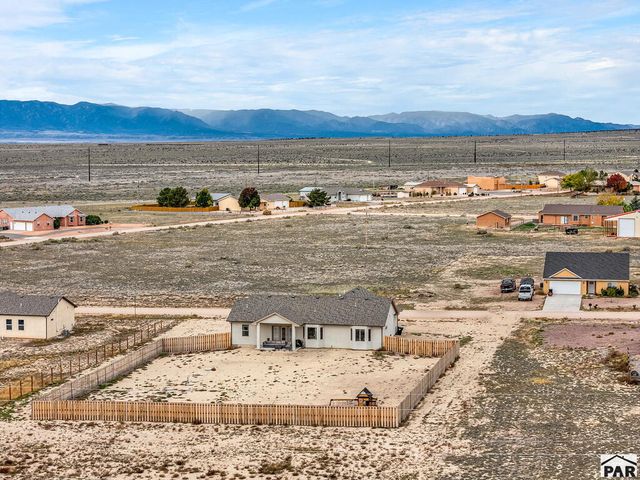 1216 N Ladonia Dr, Pueblo West, CO 81007