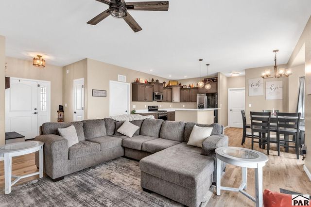 1216 N Ladonia Dr, Pueblo West, CO 81007