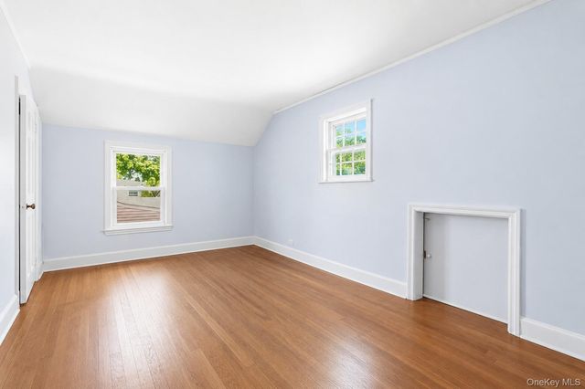 68 Seneca Avenue, White Plains, NY 10603