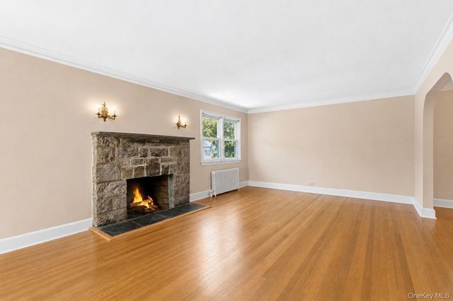 68 Seneca Avenue, White Plains, NY 10603