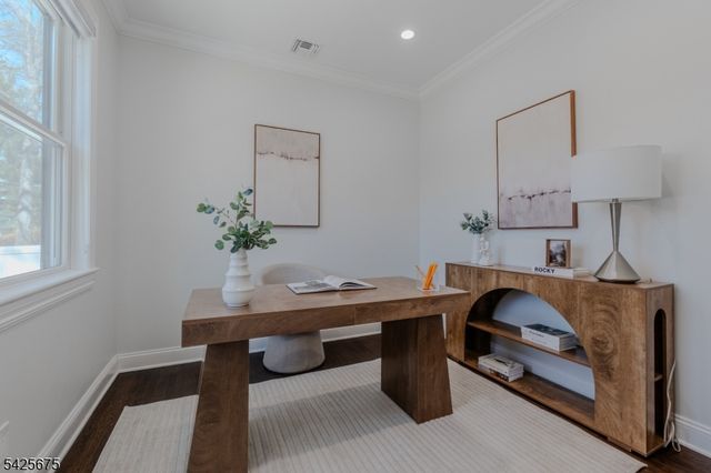 18 Woodside Rd, Springfield Twp., NJ 07081