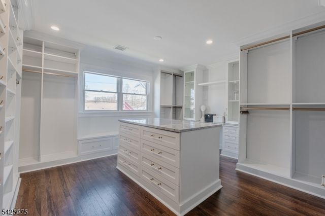 18 Woodside Rd, Springfield Twp., NJ 07081