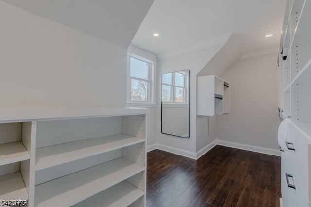 18 Woodside Rd, Springfield Twp., NJ 07081