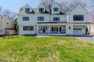 18 Woodside Rd, Springfield Twp., NJ 07081