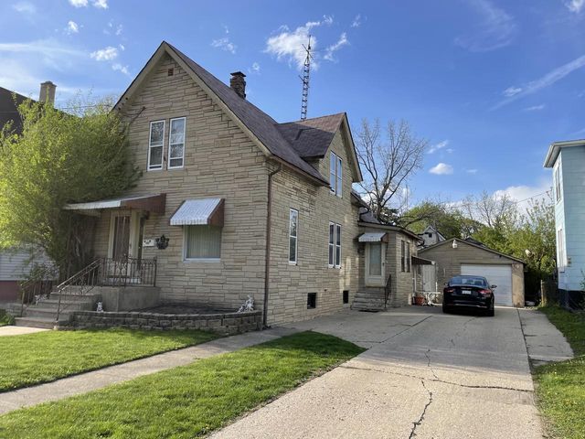 2014 61st STREET, Kenosha, WI 53143