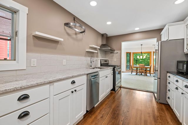 2826 N Wedgewood Dr, Wichita, KS 67204