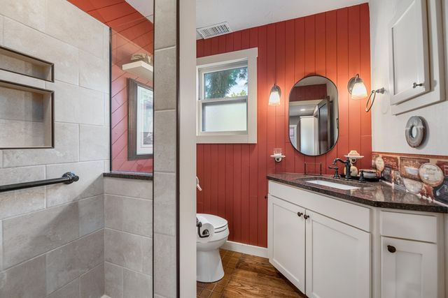 2826 N Wedgewood Dr, Wichita, KS 67204