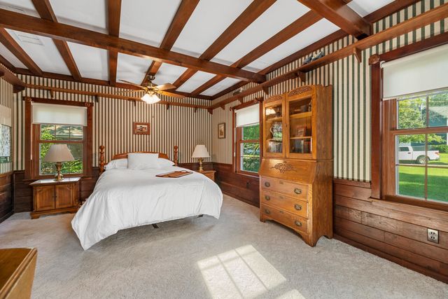 2826 N Wedgewood Dr, Wichita, KS 67204