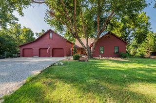 2826 N Wedgewood Dr, Wichita, KS 67204