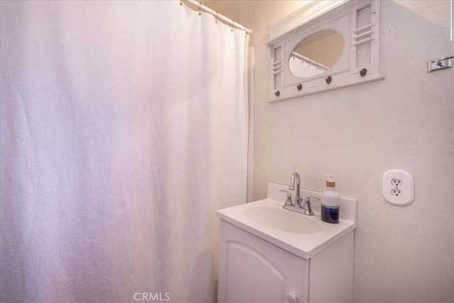 417 Spruce, Sugarloaf, CA 92386