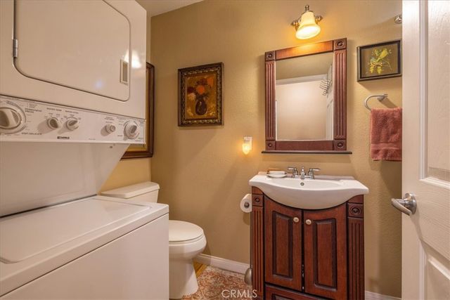 417 Spruce, Sugarloaf, CA 92386