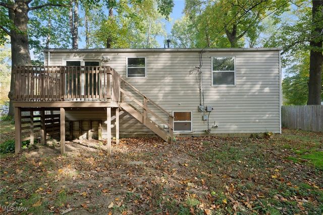 6242 Maxwell Drive, Madison, OH 44057