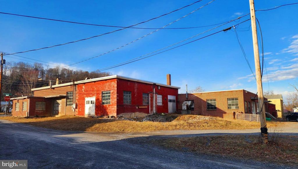 Image 17 of property listing at 918 NATIONAL HWY, Lavale, MD 21502