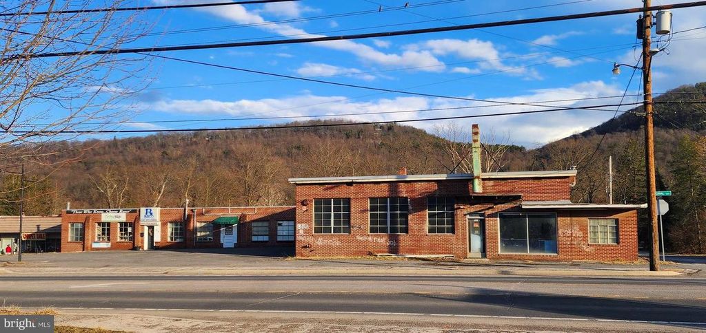 Image 8 of property listing at 918 NATIONAL HWY, Lavale, MD 21502