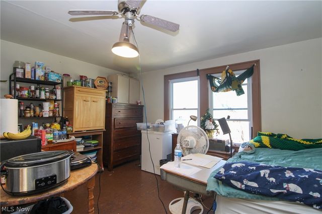 2226 Mahoning Avenue, Warren, OH 44483