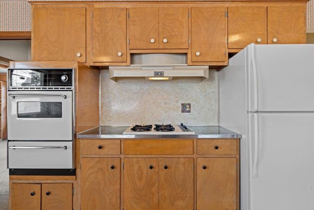 3544 21st AVENUE, Kenosha, WI 53140