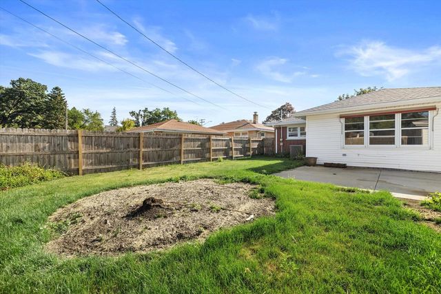 3544 21st AVENUE, Kenosha, WI 53140