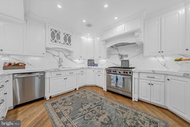 1513 HIGHWOOD DR, Mclean, VA 22101