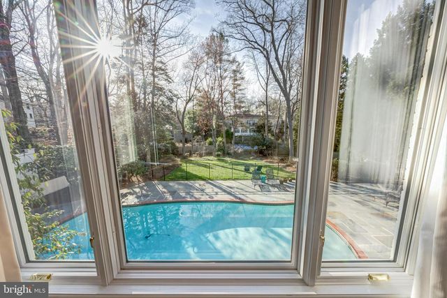 1513 HIGHWOOD DR, Mclean, VA 22101