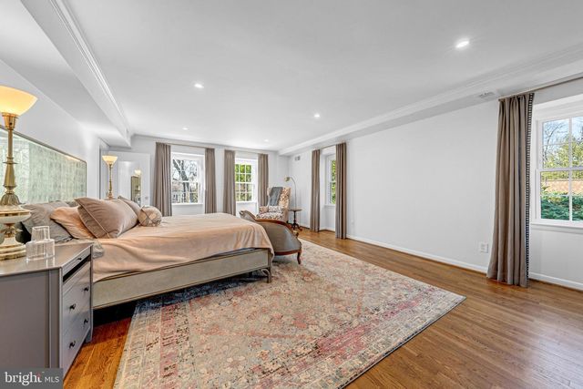 1513 HIGHWOOD DR, Mclean, VA 22101