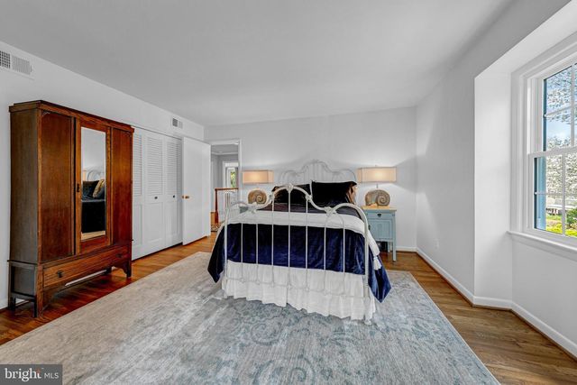 1513 HIGHWOOD DR, Mclean, VA 22101