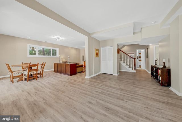 1513 HIGHWOOD DR, Mclean, VA 22101