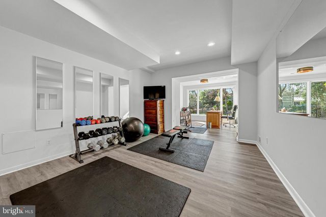 1513 HIGHWOOD DR, Mclean, VA 22101