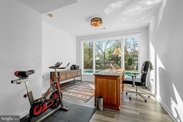 1513 HIGHWOOD DR, Mclean, VA 22101