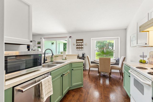 1262 SW Hunnicut Avenue, Port St Lucie, FL 34953