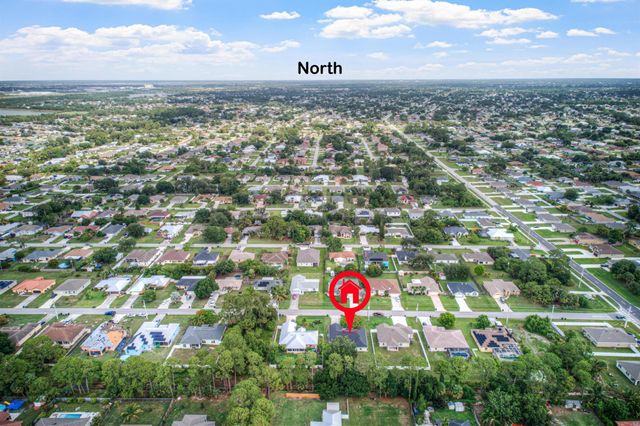 1262 SW Hunnicut Avenue, Port St Lucie, FL 34953