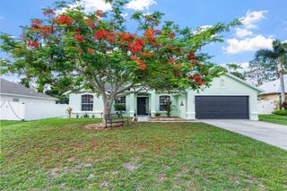 1262 SW Hunnicut Avenue, Port St Lucie, FL 34953