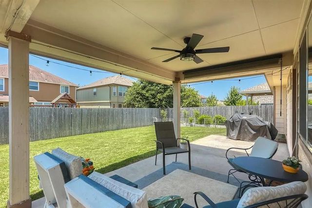 205 Field Corn LN, San Marcos, TX 78666