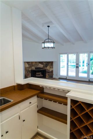 5054 Encino Avenue, Encino, CA 91316
