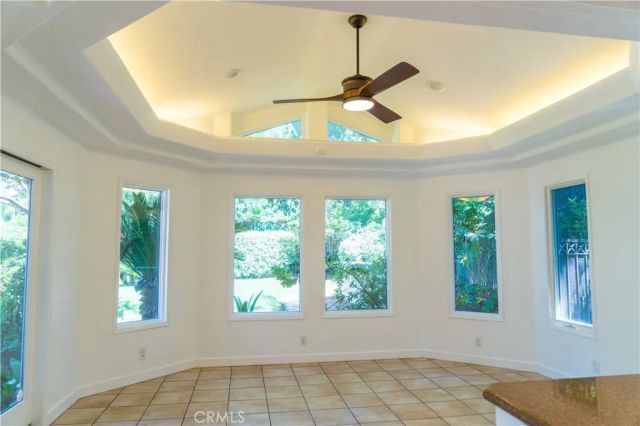 5054 Encino Avenue, Encino, CA 91316