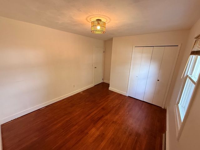 59 Poplar Rd, New Bedford, MA 02745