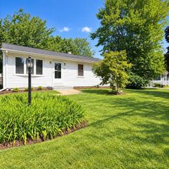 59 Poplar Rd, New Bedford, MA 02745