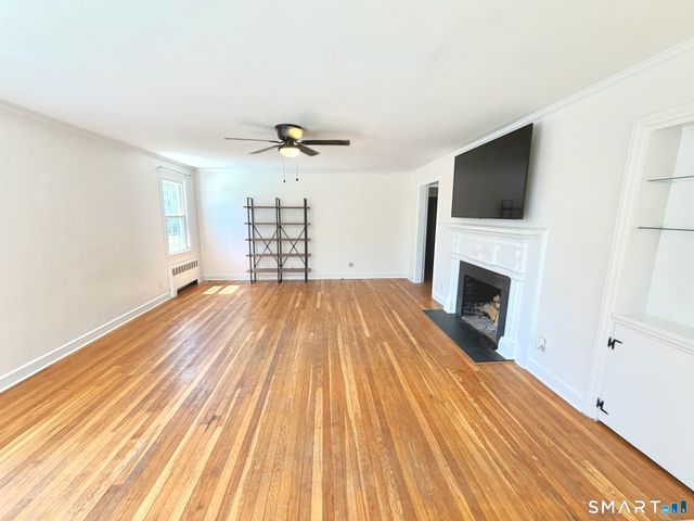 16 Windy Ridge, Trumbull, CT 06611