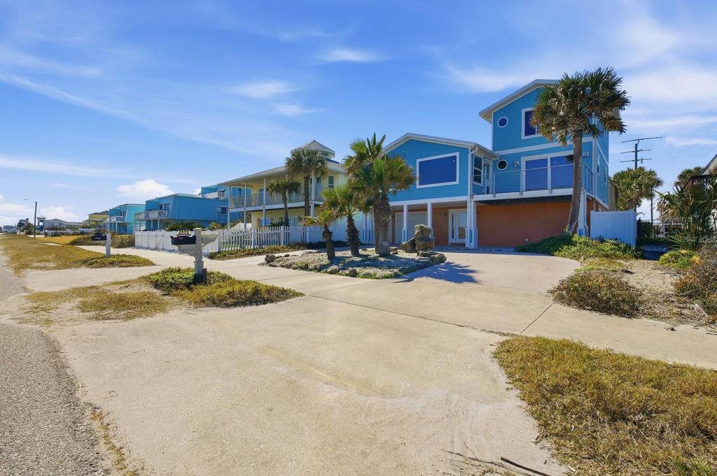 Image 7 of property listing at 2656 S OCEAN SHORE BOULEVARD, Flagler Beach, FL 32136