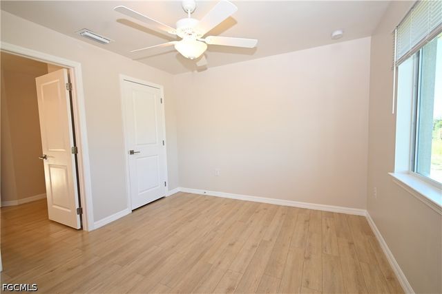 1914 NE 13th PL, Cape Coral, FL 33909