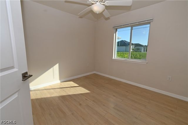 1914 NE 13th PL, Cape Coral, FL 33909