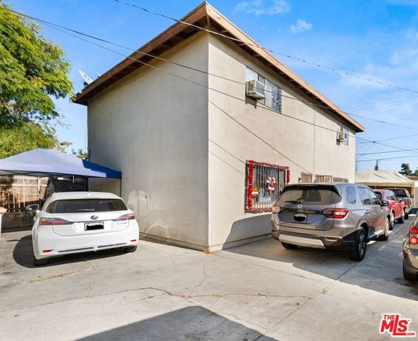 1114 S Kern Avenue, Los Angeles, CA 90022