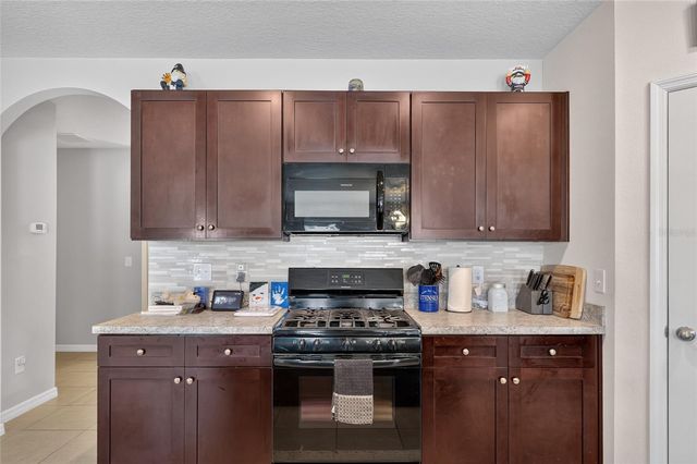 9785 PEPPER TREE TRAIL, Wildwood, FL 34785