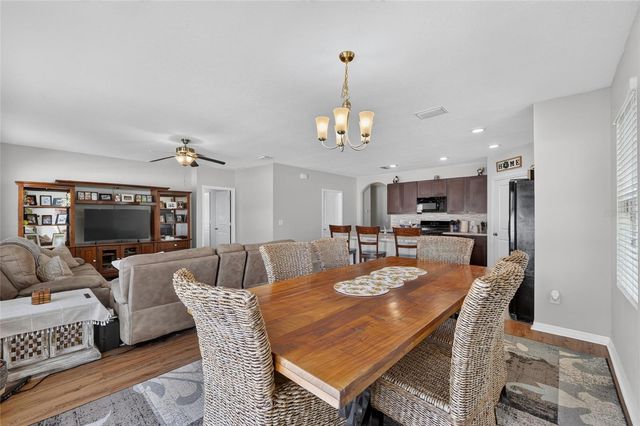 9785 PEPPER TREE TRAIL, Wildwood, FL 34785