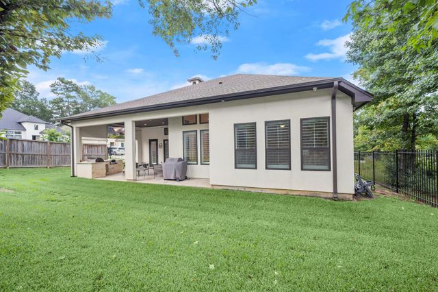1715 Mission Oaks Court, Conroe, TX 77304