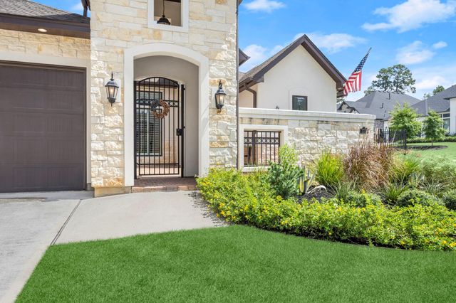1715 Mission Oaks Court, Conroe, TX 77304