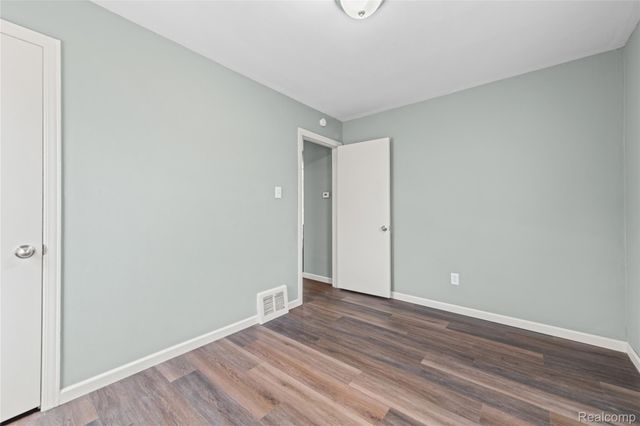 29131 Coolidge Street, Roseville, MI 48066
