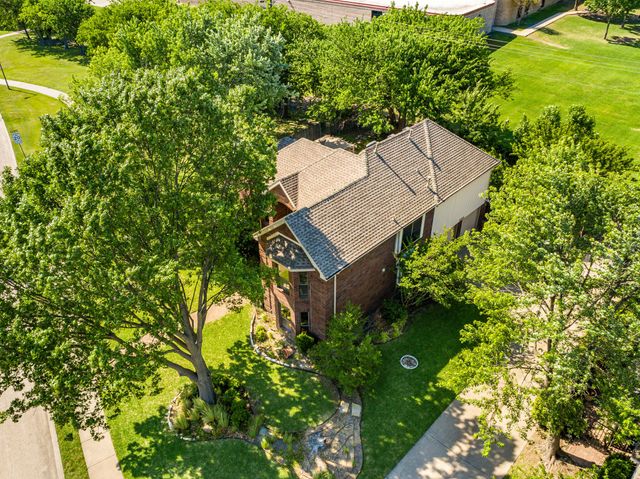 1111 Timbercreek Drive, Allen, TX 75002