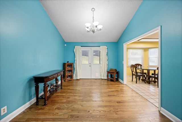 420 Shannon Drive, Hixson, TN 37343