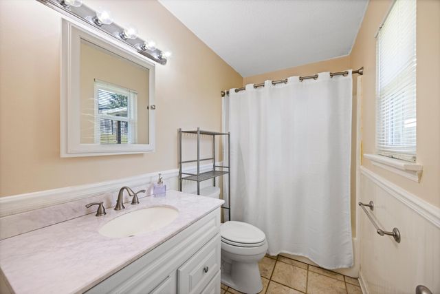 420 Shannon Drive, Hixson, TN 37343